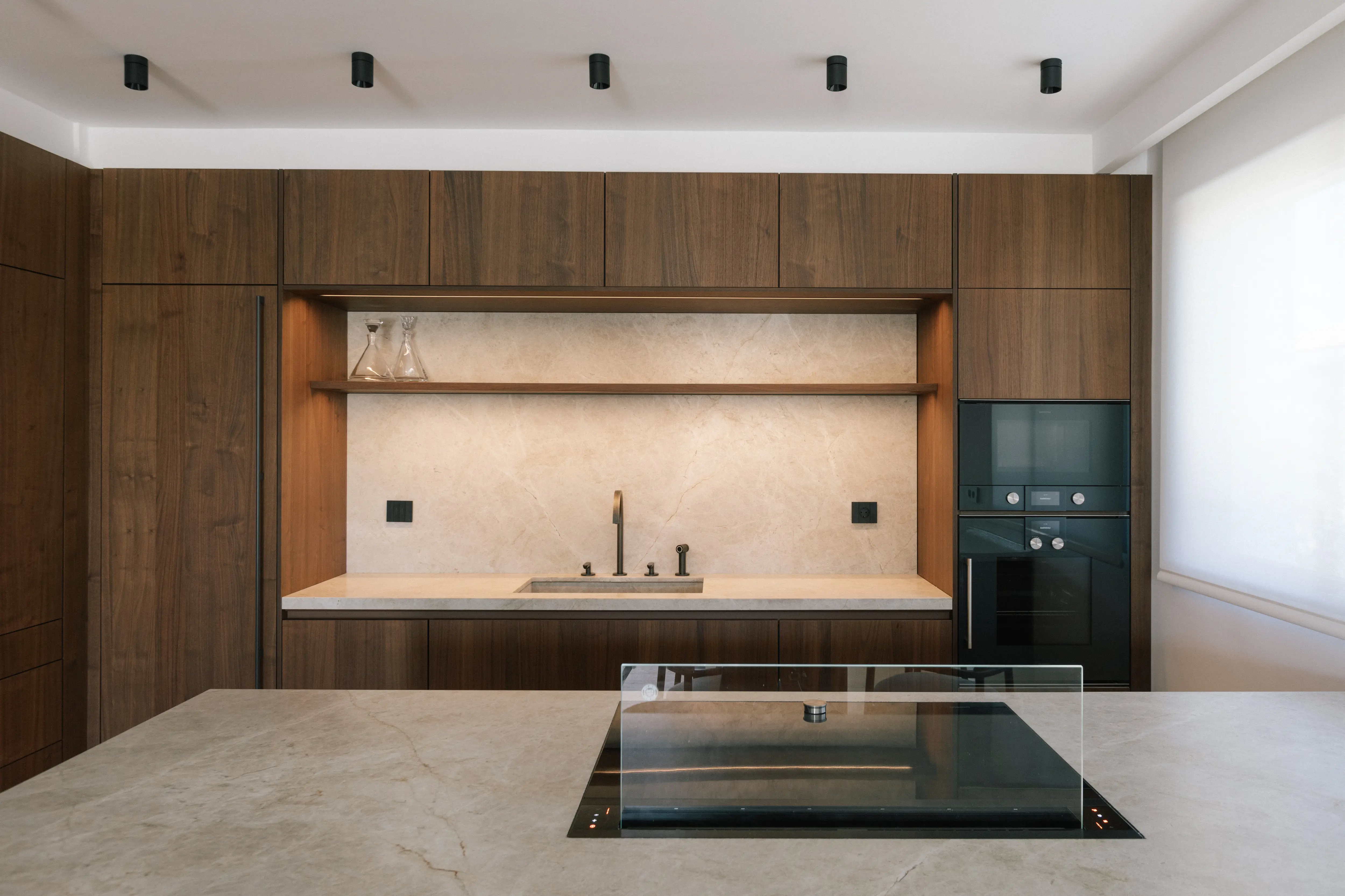 Kitchen renovation detail in Campolivar Valencia image 19