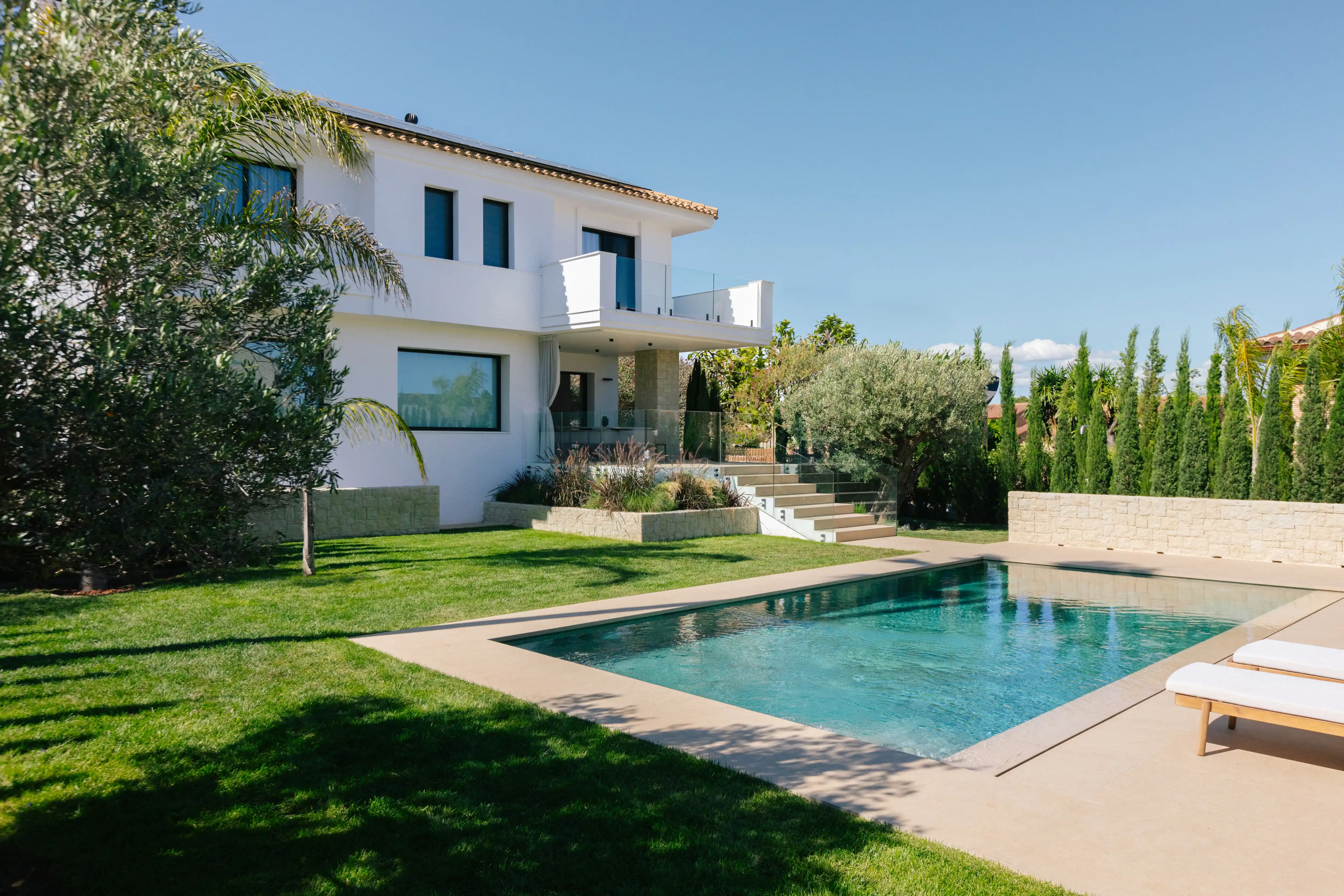 Campolivar 2 villa renovation in Valencia lead image
