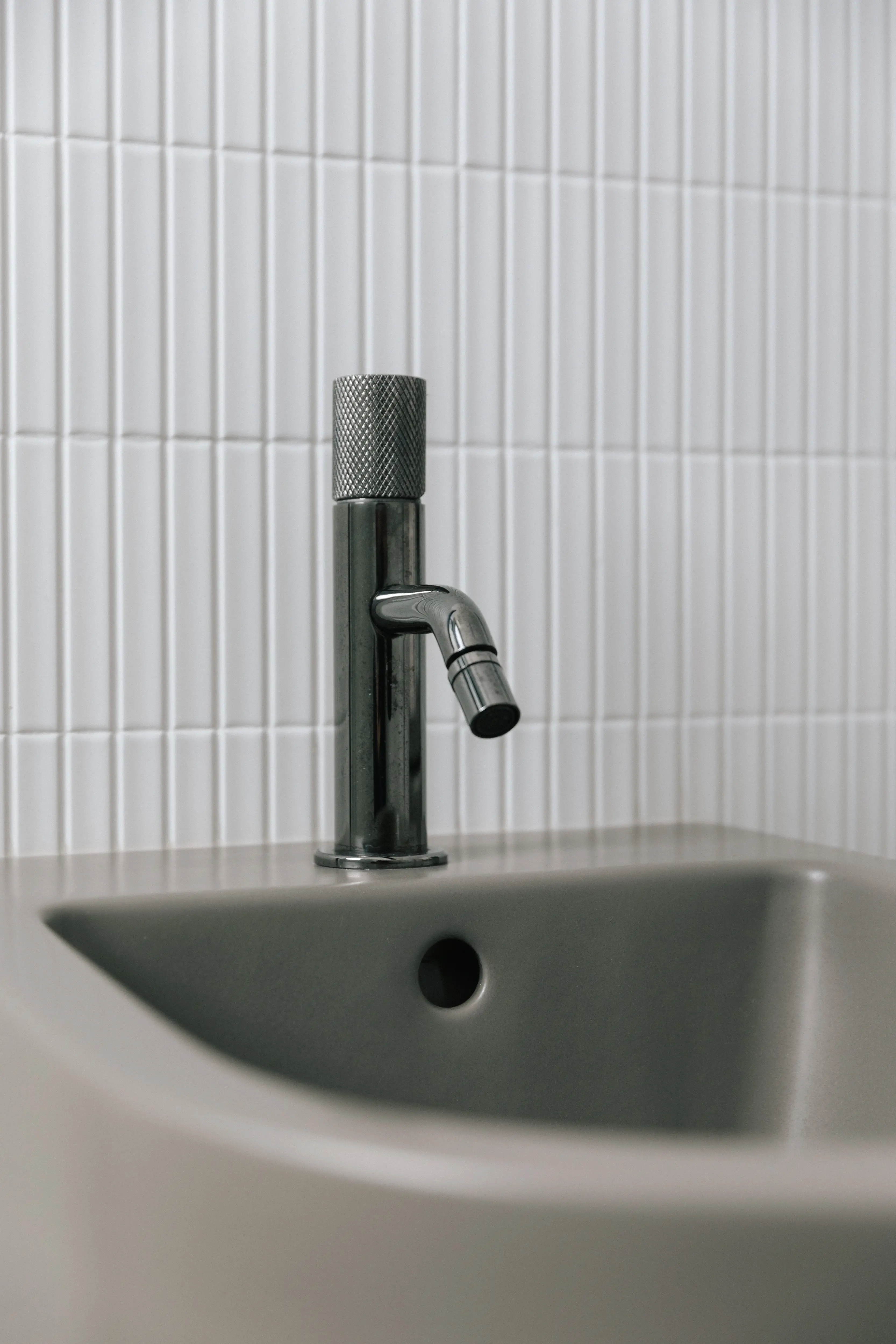 Bathroom renovation detail in Campolivar Valencia image 58