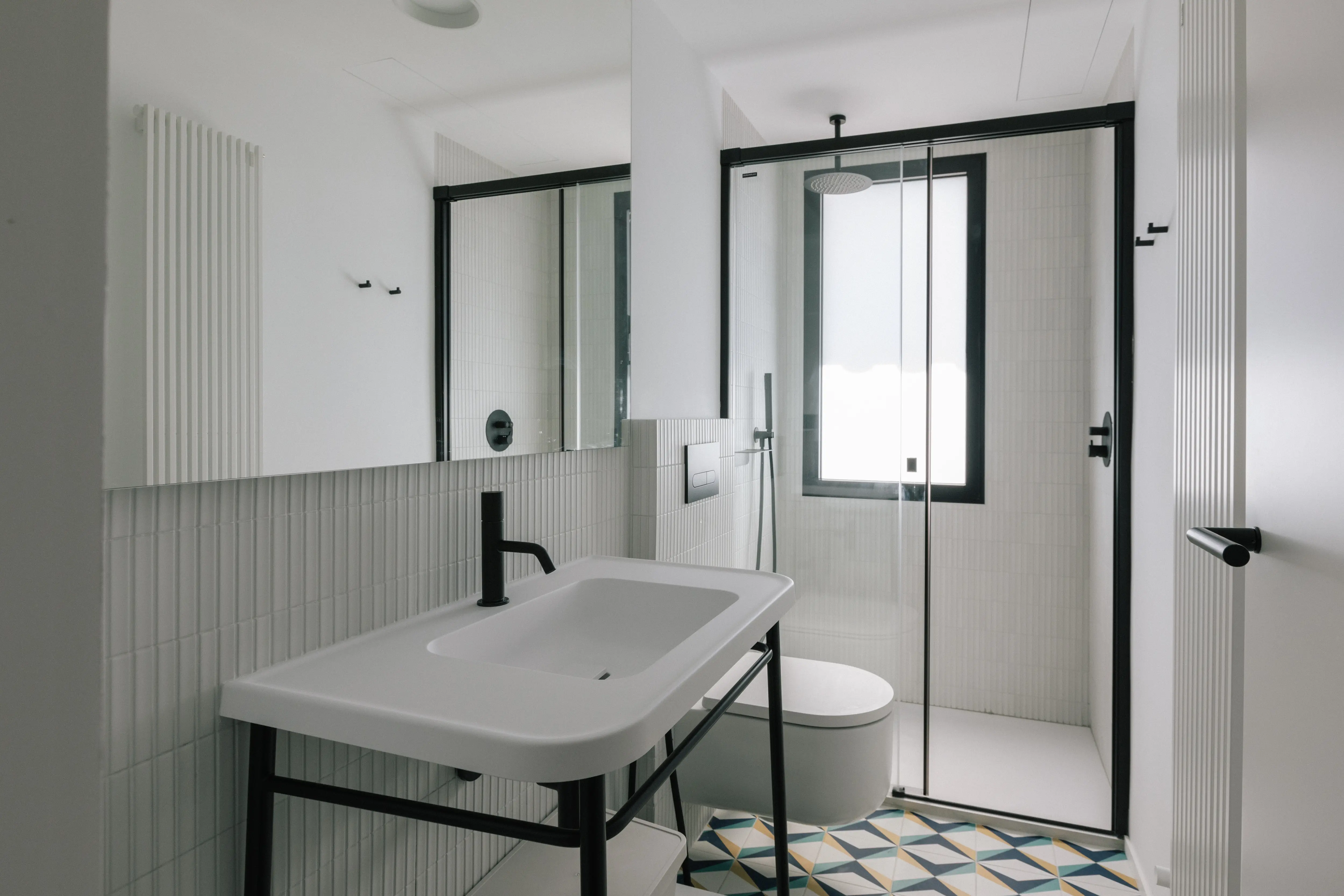 Bathroom renovation detail in Campolivar Valencia image 63